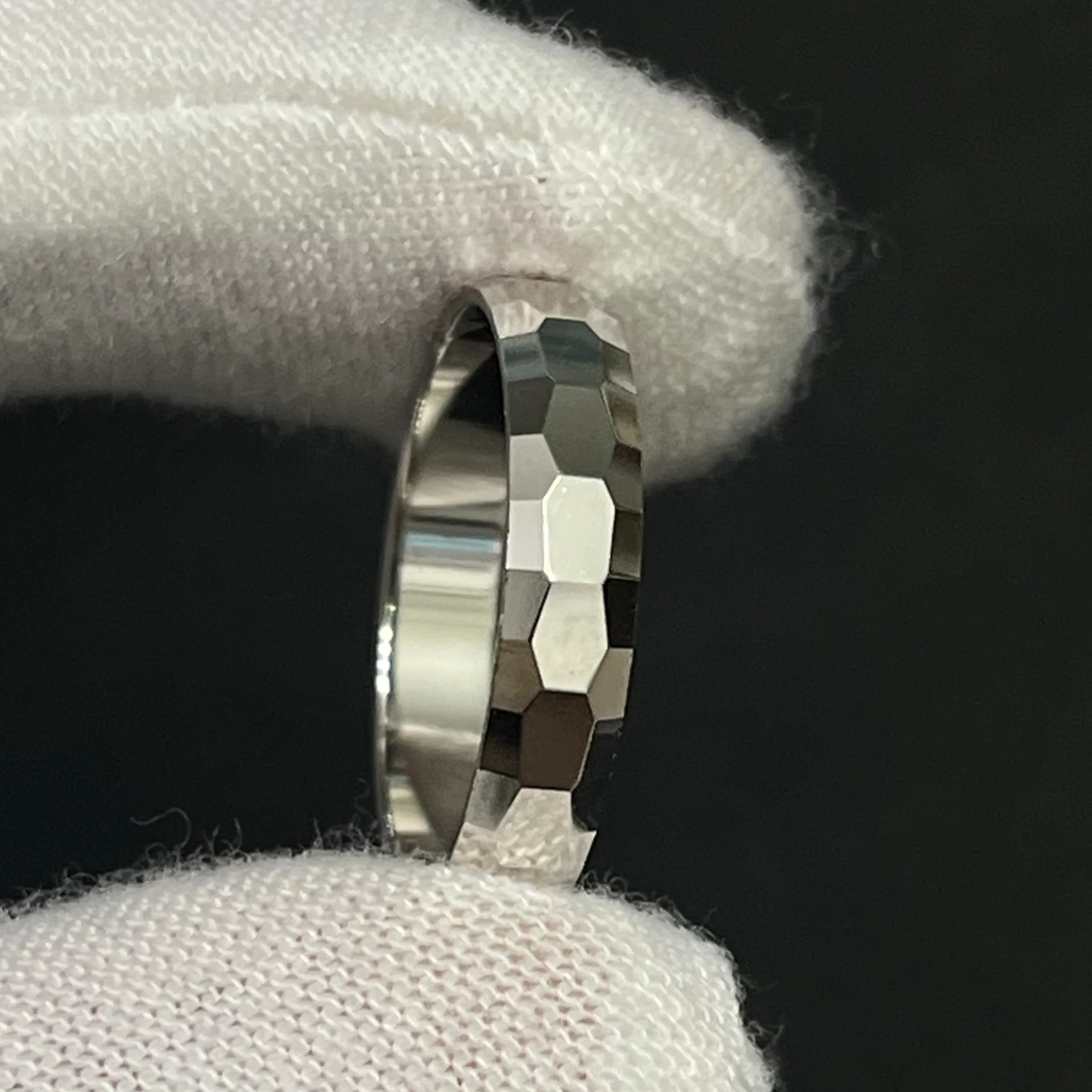 Sterling Silver 4MM Hammered Design Ring - Image 3